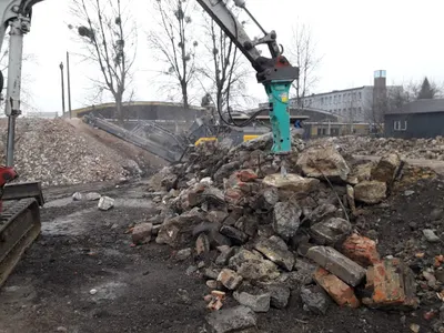 Joksa Sp. Z o.o. Wyburzenia rozbiórki wykopy usługi koparką transport maszyn